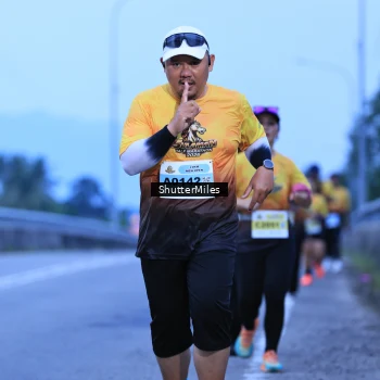 Runner Photo 2047142