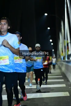 Runner Photo 2047169