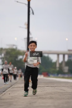 Runner Photo 2047200