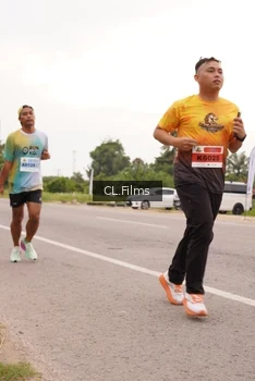 Runner Photo 2047239
