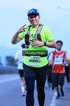 Runner Photo 2047283
