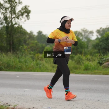 Runner Photo 2047333