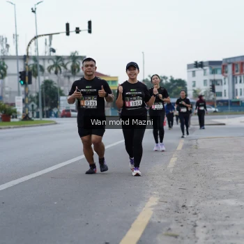 Runner Photo 2047356