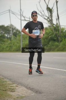 Runner Photo 2047362