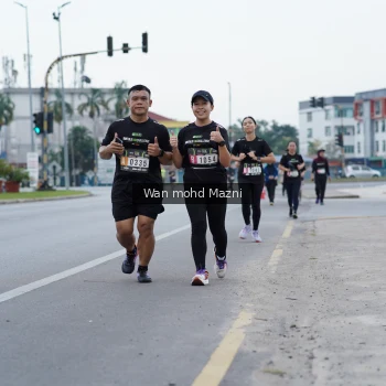 Runner Photo 2047387