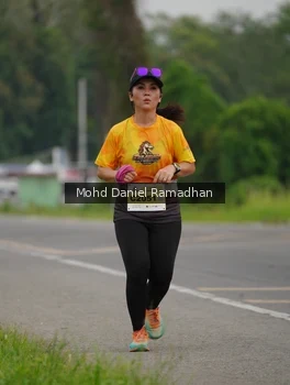 Runner Photo 2047422