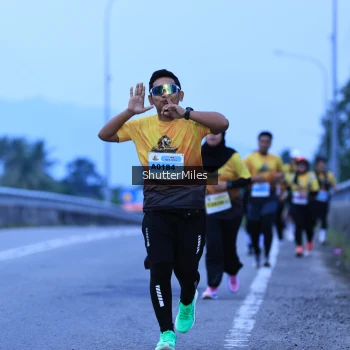 Runner Photo 2047446