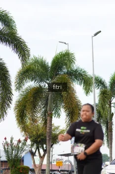 Runner Photo 2047473