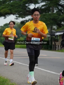 Runner Photo 2047559