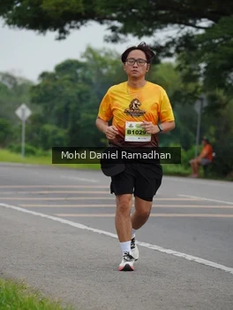 Runner Photo 2047569