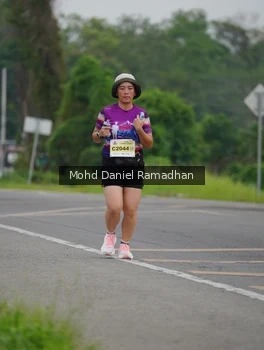 Runner Photo 2047588