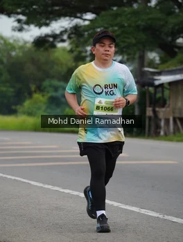 Runner Photo 2047621