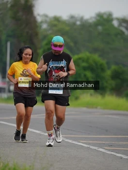 Runner Photo 2047639