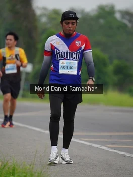 Runner Photo 2047705
