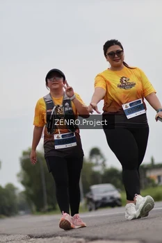 Runner Photo 2047709