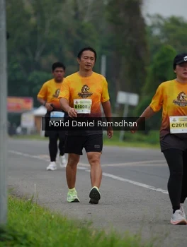 Runner Photo 2047837