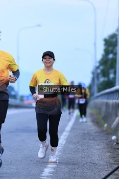 Runner Photo 2048078