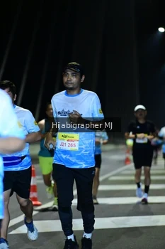 Runner Photo 2048138