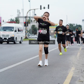 Runner Photo 2048243