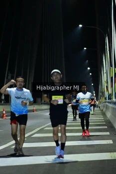 Runner Photo 2048321