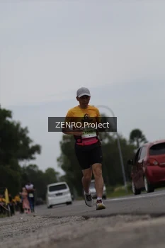 Runner Photo 2048347