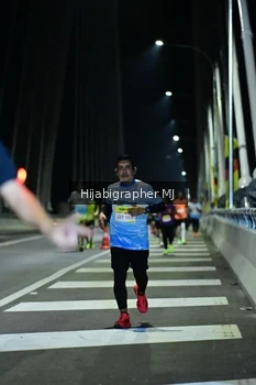 Runner Photo 2048586