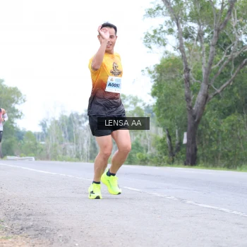 Runner Photo 2048656
