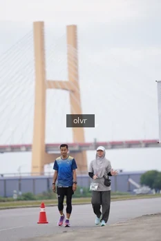 Runner Photo 2048705