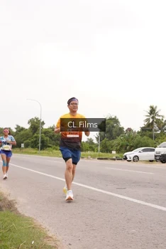 Runner Photo 2048715