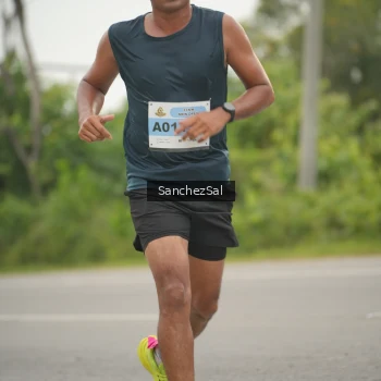 Runner Photo 2048752