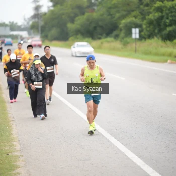 Runner Photo 2048757