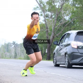 Runner Photo 2048814