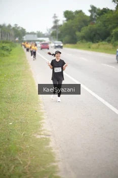 Runner Photo 2048861