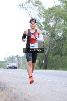 Runner Photo 2049020