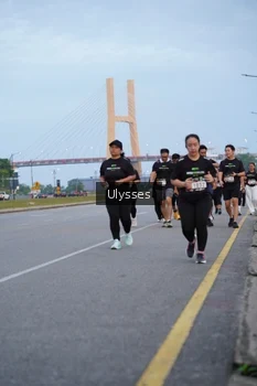 Runner Photo 2049028