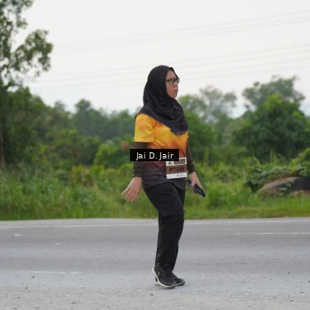 Runner Photo 2049060