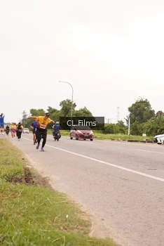 Runner Photo 2049076