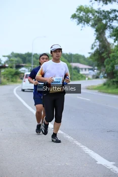 Runner Photo 2049147