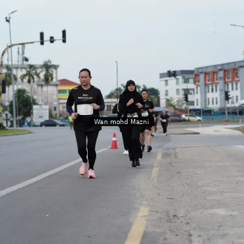 Runner Photo 2049239