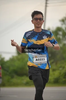 Runner Photo 2049249