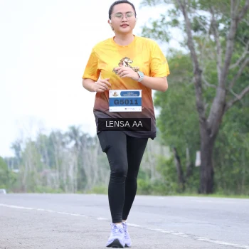 Runner Photo 2049254
