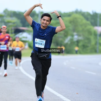 Runner Photo 2049255
