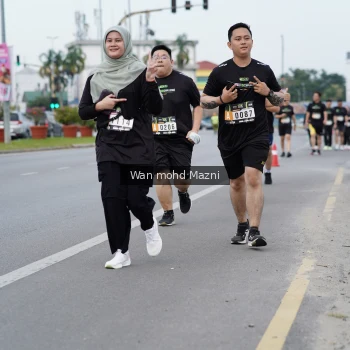Runner Photo 2049277