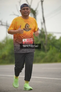 Runner Photo 2049312