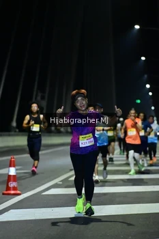 Runner Photo 2049313