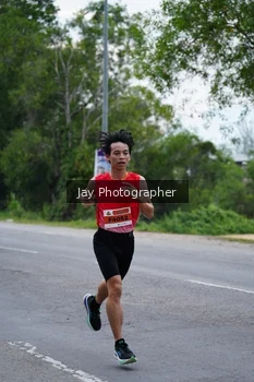 Runner Photo 2049362