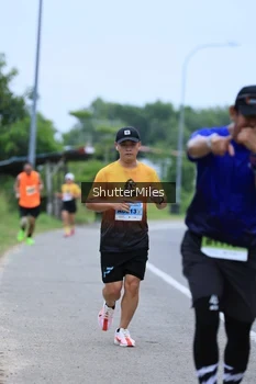 Runner Photo 2049399