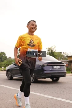 Runner Photo 2049411