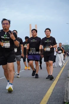 Runner Photo 2049413