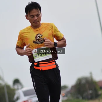 Runner Photo 2049470